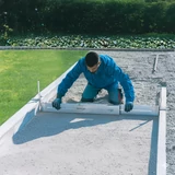 TOVARNA Kovine állítható szegélyölesléc 1 libellás 1450-2350mm