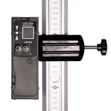 Jelfogó tartóval vonallézerhez LR60G