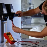 WIHA digitális multiméter 1000 V AC CAT IV SB25542/No.45215