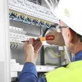 WIHA TorqueVario-S VDE nyomaték csavarhúzó készlet 13r. SL+PH+PZ+SL/PZ 0,8-5,0Nm 2872T13/No.40674