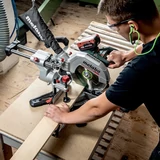 METABO KGS 18 LTX BL 254 Akkus gérvágó 1x4,0 Ah+ASC 55 614254920